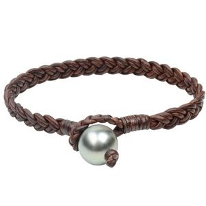 VINCENT PEACH 
Flat Braid Bracelet | Tahitian Pearl